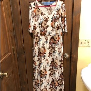 Mikarose floral maxi dress size large